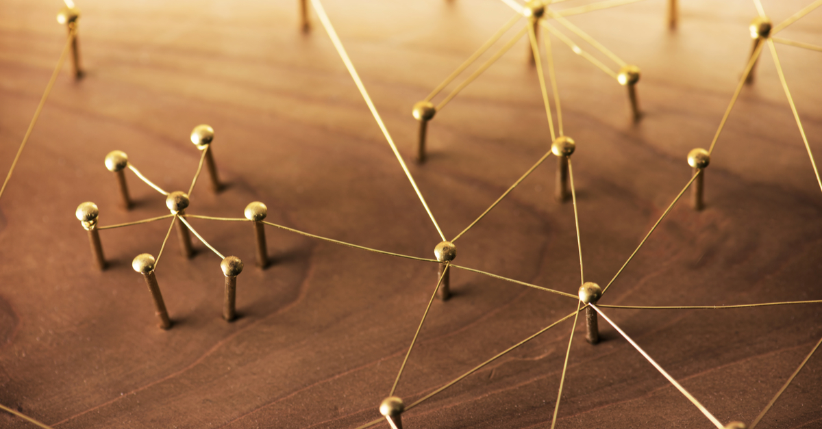 The benefits of leaf-spine architecture include a reduction in latency and jitter.